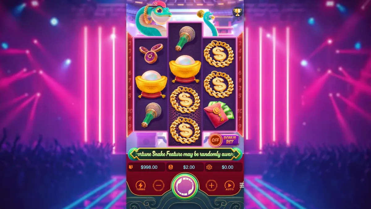 ฟีเจอร์ Free Spins ในเกม Fortune Snake PGSLOT พร้อมเอฟเฟกต์โบนัสสุดตื่นตา