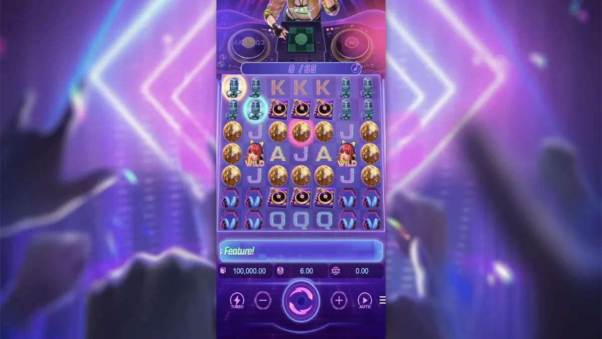 วงล้อเกมสล็อต Rave Party Fever ธีมปาร์ตี้